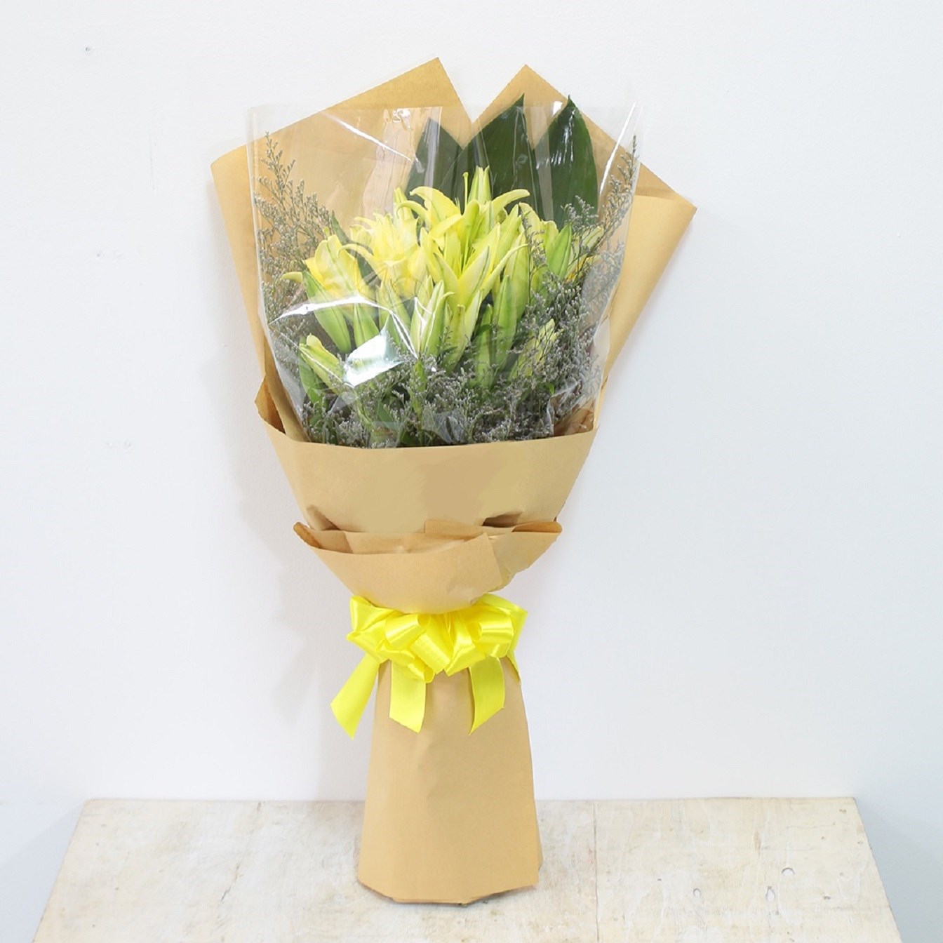Yellow lily Bouquet